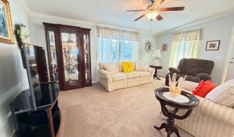 9 Commodore Dr, Biddeford, ME 04005