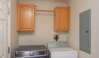 25 ARROWHEAD Rd, Artesia, NM 88210