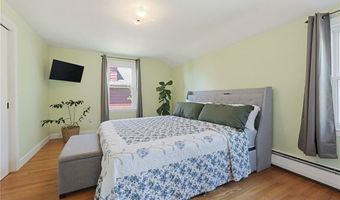 100 Hope St, East Providence, RI 02916