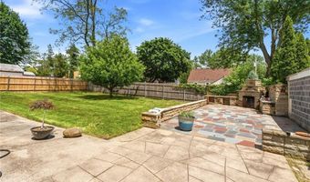 34 Intervale Rd, Cranston, RI 02910