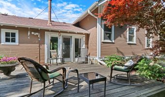 654 Main St, Antioch, IL 60002