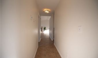 12794 Navajo Rd, Apple Valley, CA 92308