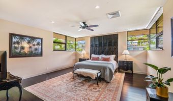 766 Mokulua Dr, Kailua, HI 96734