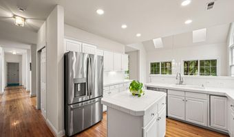 1104 ASHRIDGE Ct, Ambler, PA 19002