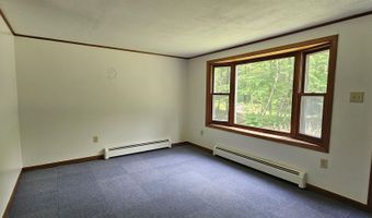 36 Brimstone Corner Rd, Antrim, NH 03440