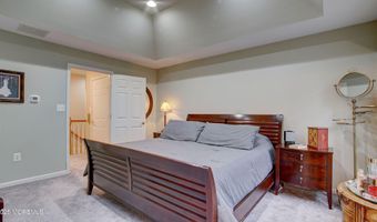 56 W Aspen Way, Aberdeen, NJ 07747