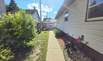 605 N Lincoln St, Aberdeen, SD 57401