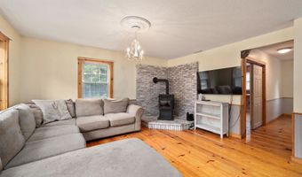 69 Twin View Dr, Carroll, NH 03595