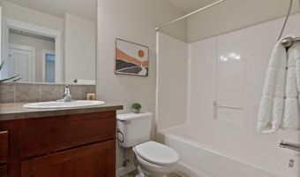 3204 NE Spring Creek Pl, Bend, OR 97701