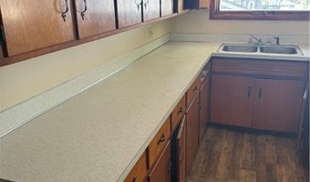 211 W 58th St, Ashtabula, OH 44004