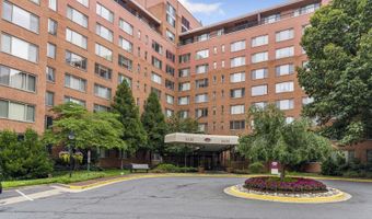 1121 ARLINGTON Blvd 746, Arlington, VA 22209