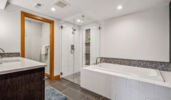 3875 Cloverleaf Dr, Boulder, CO 80304