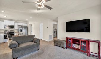 172 Eagle Cir, Amherst, OH 44001