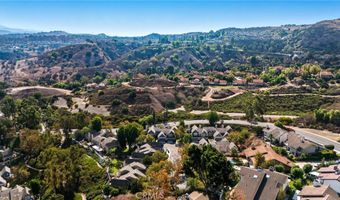 6070 E Smt, Anaheim, CA 92807