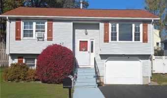 33 Valley St, Cumberland, RI 02864