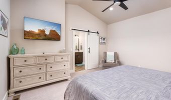 1061 W SMITHSONIAN Way, Apple Valley, UT 84737