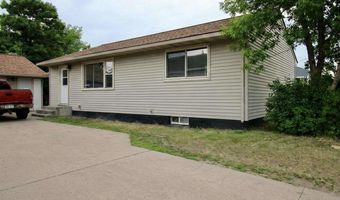 24 Fern Ct, Babbitt, MN 55706