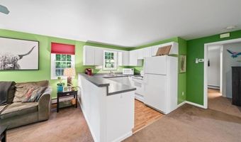 825 Matteson Rd, Coventry, RI 02816