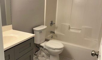 490 Barnett Shoals Rd 301, Athens, GA 30605