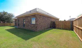 4006 Edgewater Dr, Benton, AR 72109