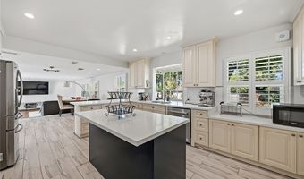 901 Kingsley Dr, Arcadia, CA 91007