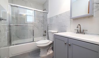 118 Coolidge Ave, Amityville, NY 11701