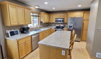 715 Acacia Dr S, Annandale, MN 55302