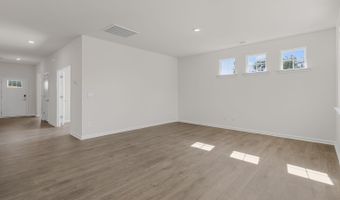 742 Lazy Elm Ln, Aberdeen, NC 28315
