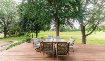 1205 N Scarlet Dr, Addison, IL 60101