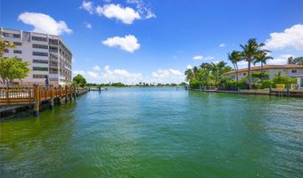 9400 W Bay Harbor Dr 101, Bay Harbor Islands, FL 33154