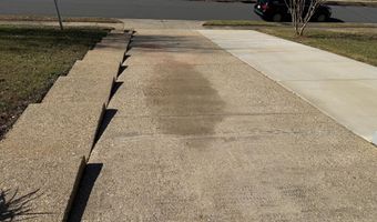 4721 SPRINGBROOK Dr, Annandale, VA 22003