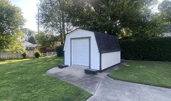 222 Guthrie Dr, Bardstown, KY 40004