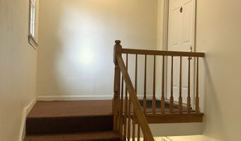 239 Old Farms Rd APT 18B, Avon, CT 06001