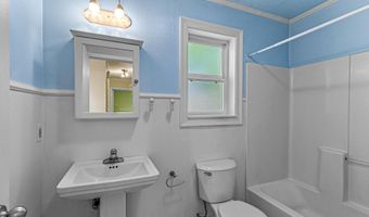 500 Poplar Pl, Ashland, OR 97520