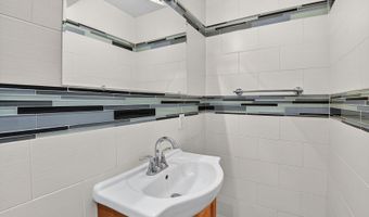 424 Q St NW A, Washington, DC 20001