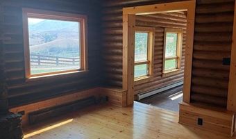 191 Whit Creek Rd, Cody, WY 82414