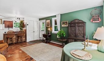 447 Farm Rd, Arlington, VT 05250