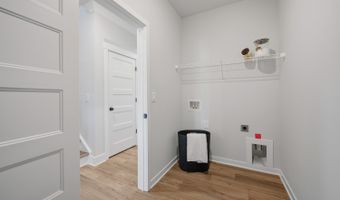 18 Piney Grove Ct, Auburn, GA 30011