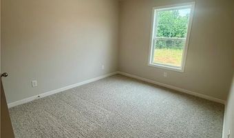 104 Chickadee Ct, Auburn, GA 30011