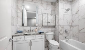 1601 CHERRY St 702, Philadelphia, PA 19102