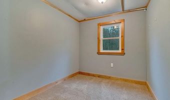 33 Plains Rd, Hiram, ME 04041