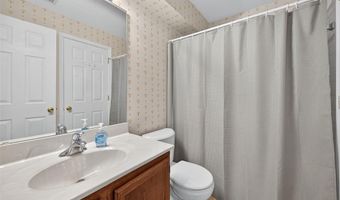 1315 Holgate Dr B, Ballwin, MO 63021