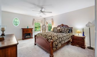 14 Teaberry Ln, Bass River, NJ 08087