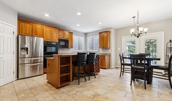 24769 STONE PILLAR Dr, Aldie, VA 20105