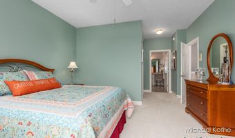 7443 Watermark Dr 32, Allendale, MI 49401