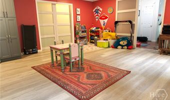 135 Brookstone Pl, Athens, GA 30605