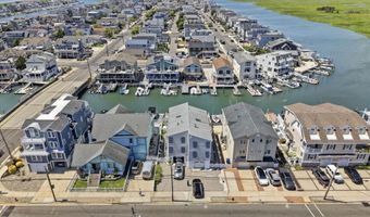 2048 Ocean Dr 2048, Avalon, NJ 08202