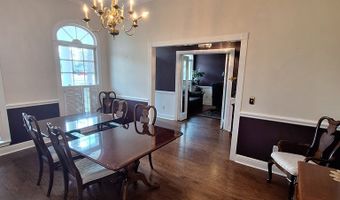 250 Weatherly Dr, Baxley, GA 31513