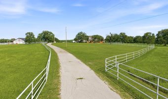 5890 S Brock Rd, Ardmore, OK 73401