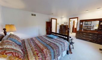 25162 Mid Rd, Batesville, IN 47006